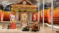 Shri Shiva Pujana by HH Swamiji; Picture courtesy Shri Jaikishan Kandlur